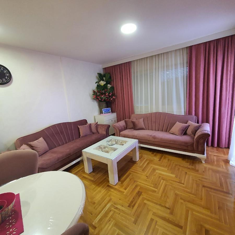 Apartman Kristina, Istocno Sarajevo,Vojvode Radomira Putnika 49F Lukavica Dış mekan fotoğraf