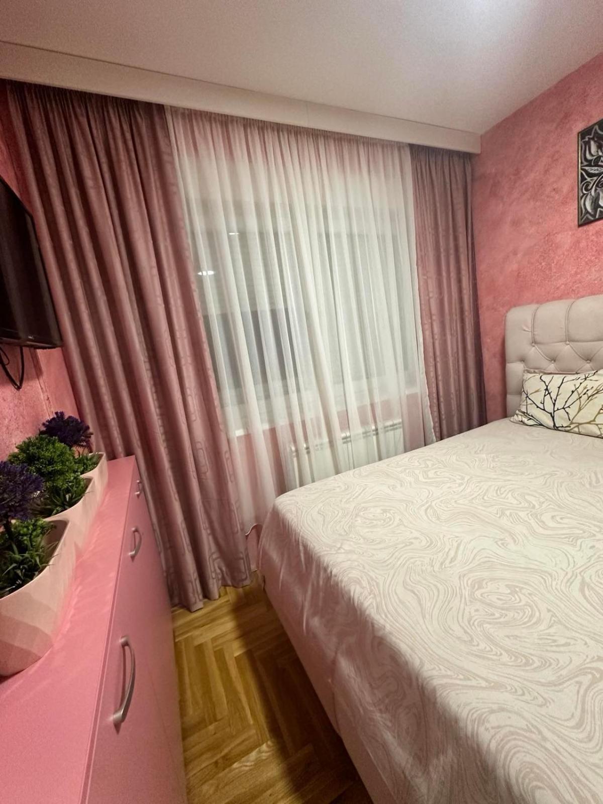 Apartman Kristina, Istocno Sarajevo,Vojvode Radomira Putnika 49F Lukavica Dış mekan fotoğraf